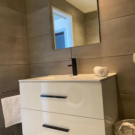 Glp Riscal 1 Apartment *